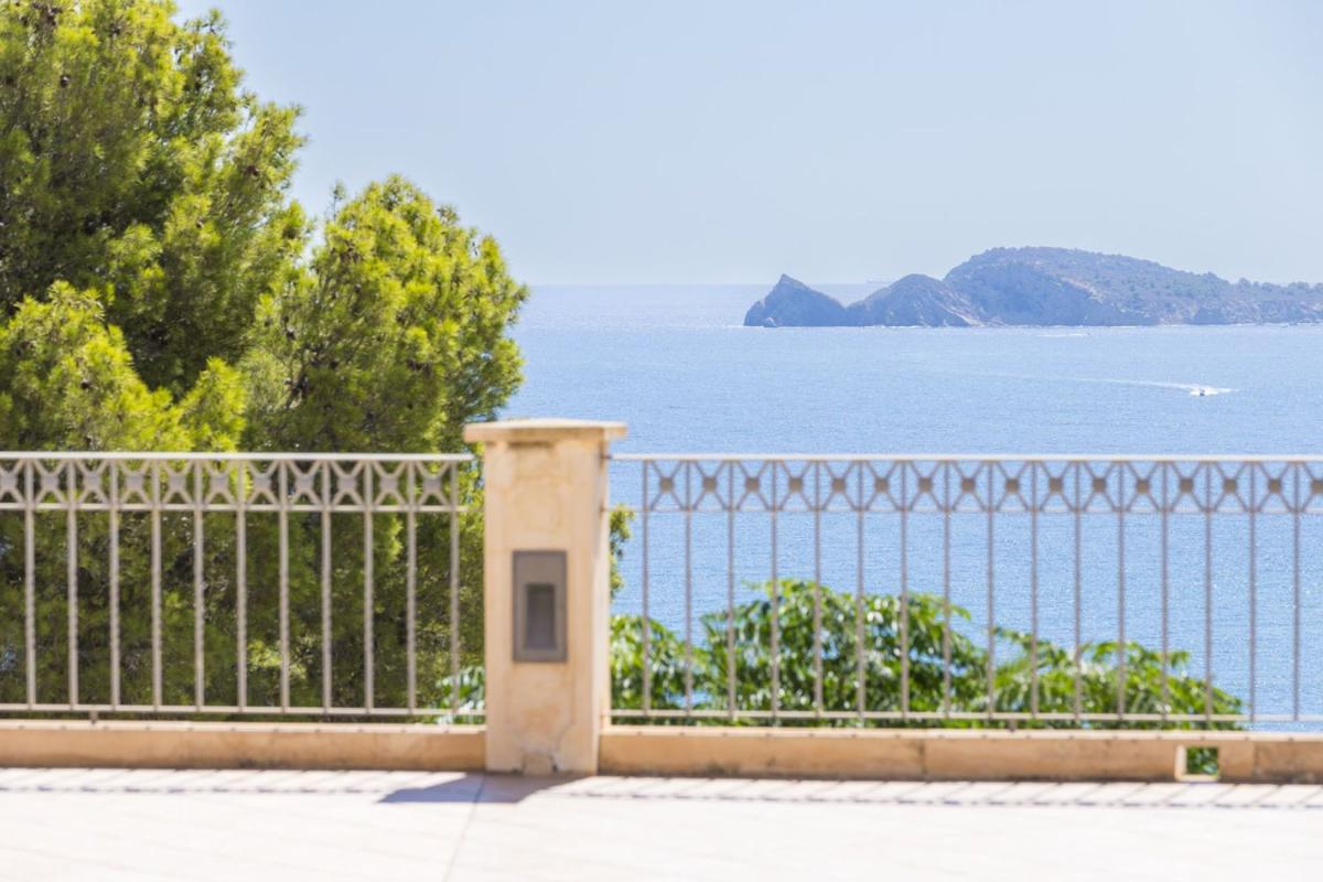 Properties for sale and rent in Spain photo 2