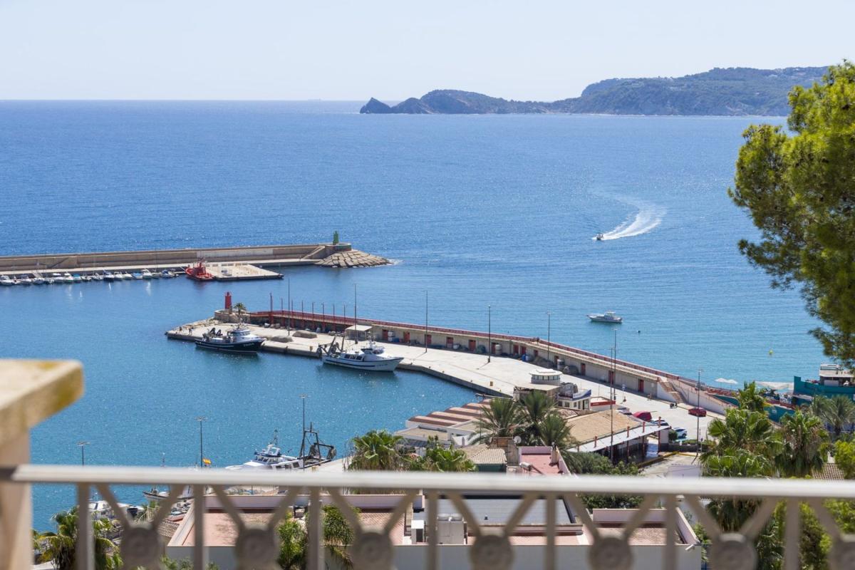 Properties for sale and rent in Spain photo 3