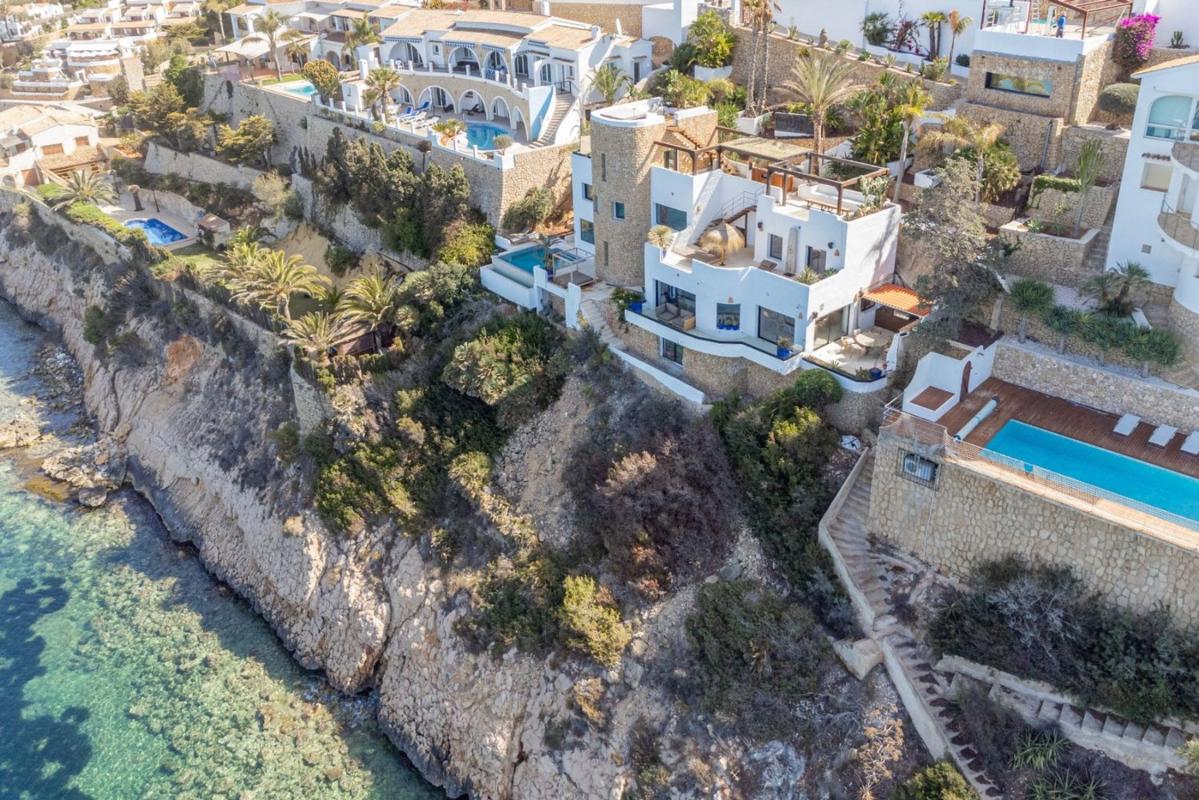 Properties for sale and rent in Spain photo 2