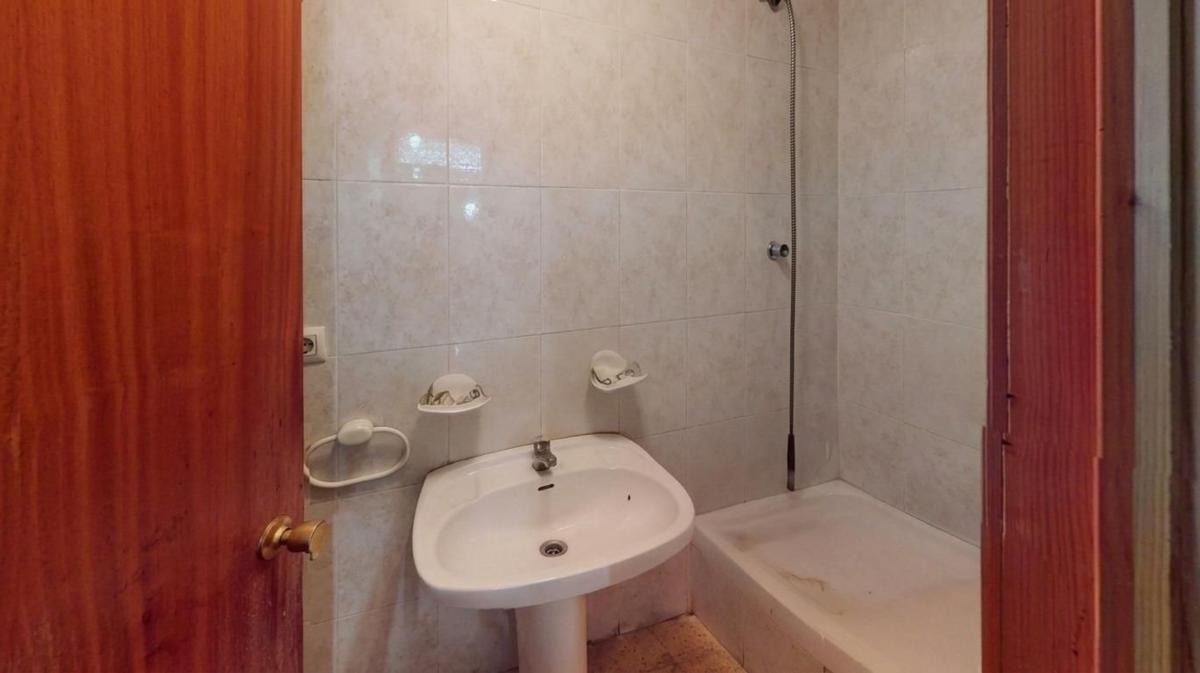 Недвижимость на продажу и в аренду в Испании photo 4