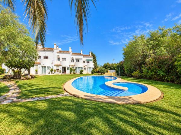 Продажа квартиры на Piso en Calle Afrodita, La Pedrera-Vessanes, Denia, Дения
thumbnail 2