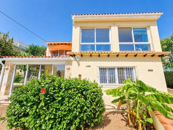 Частный шале на продаже в Casa o chalet en Canuta, Calpe, Кальпе photo 1
