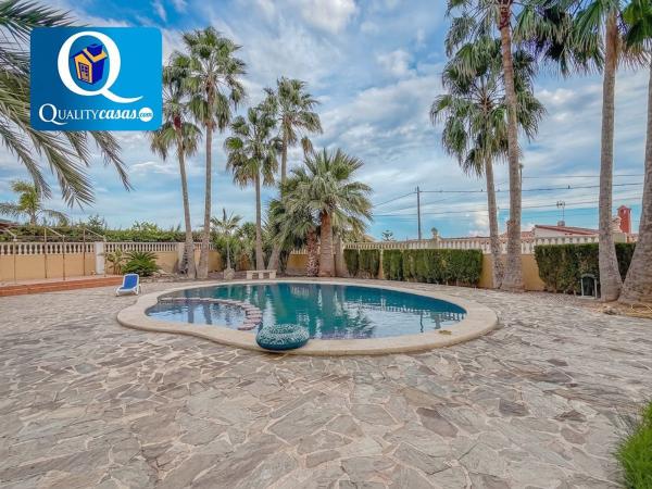 Casa o chalet independiente en Ciudad de Asís - Font-Calent - El Bacarot, Alicante / Alacant thumbnail 2