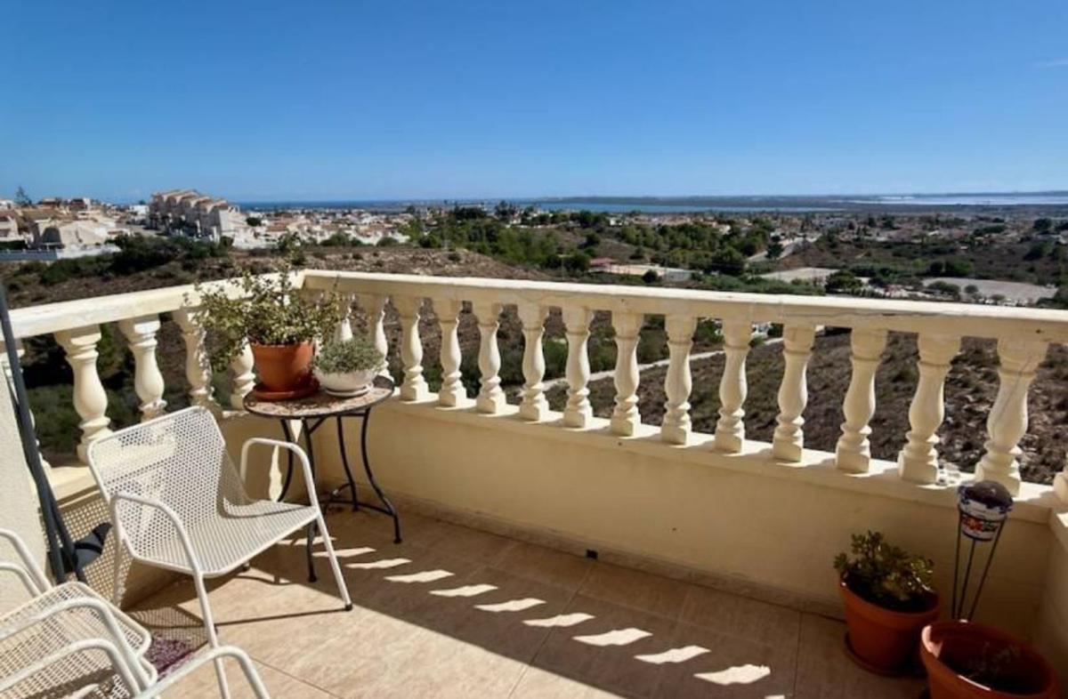 Sprzedaż mieszkania w Piso en Rojales Hills - Rosa Bungalows, Rojales, Rojales
photo 1