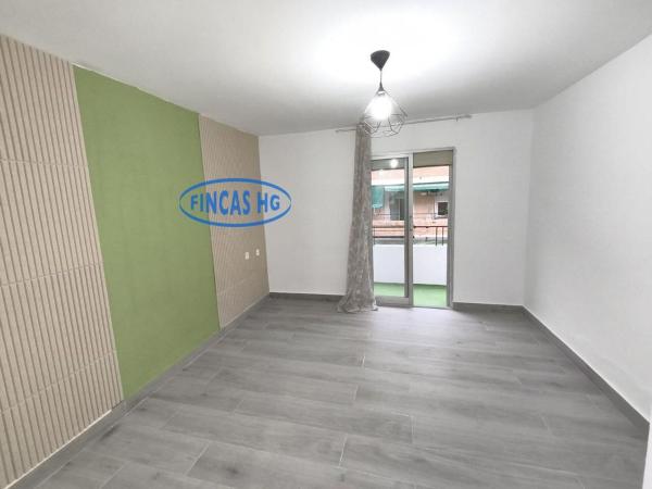 Sale of flat in Piso en Virgen del Remedio - Parque lo Morant, Alicante / Alacant, Alicante
photo 1