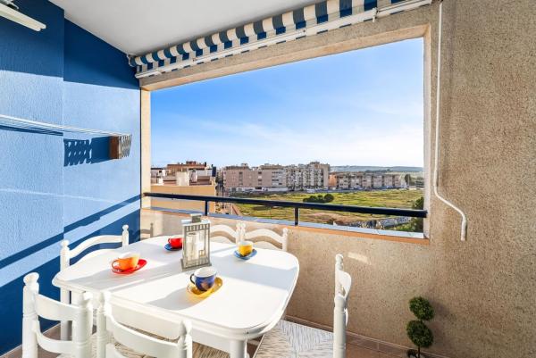 Продажа квартиры на Piso en Gaspar Perrelló, Torrevieja, Торревьеха
thumbnail 3
