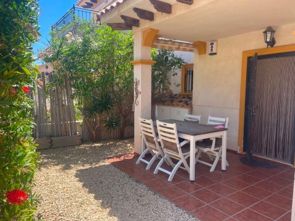 Chalet wolnostojący na sprzedaż w  Casa o chalet en La Regia, Orihuela, Orihuela photo 4