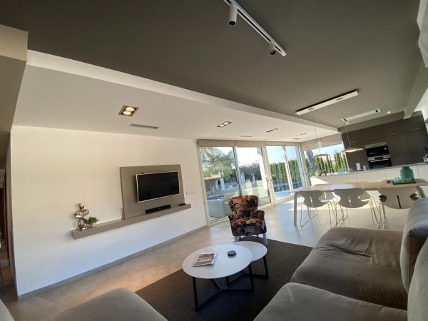 Independent chalet for sale in Casa o chalet en Teulada, Teulada
 photo 3