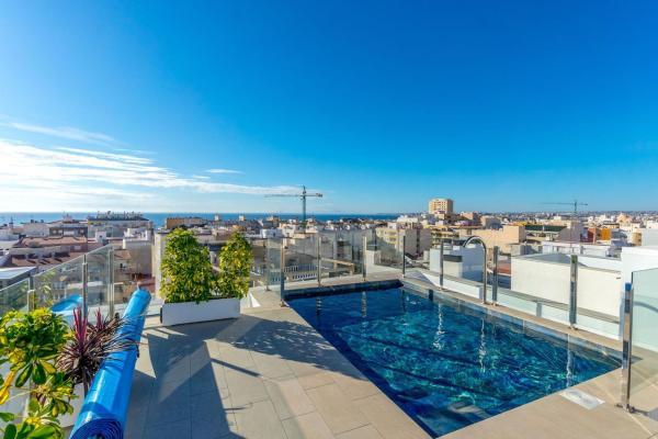 Apartment for sale in  Piso en Las Piscinas Naturales, Torrevieja, Torrevieja photo 4