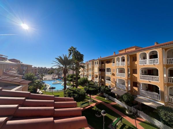 Chalet adosado en Campello Playa, El Campello photo 1