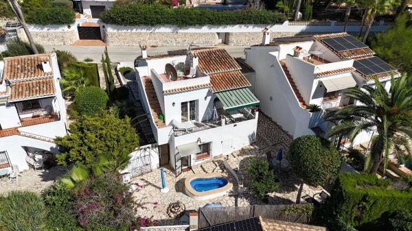 Частный шале на продаже в  Casa o chalet en El Portet-Pla del Mar, Moraira, Морайра photo 1