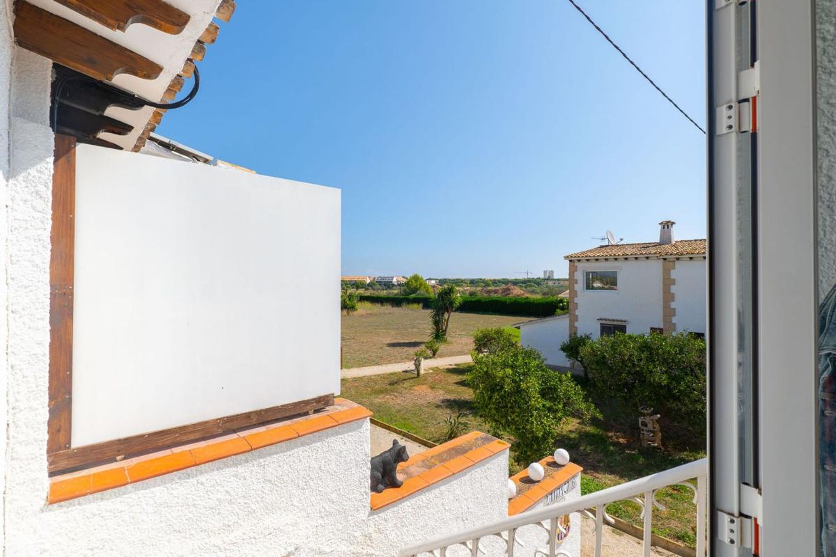 Propiedades en venta y alquiler en España photo 1