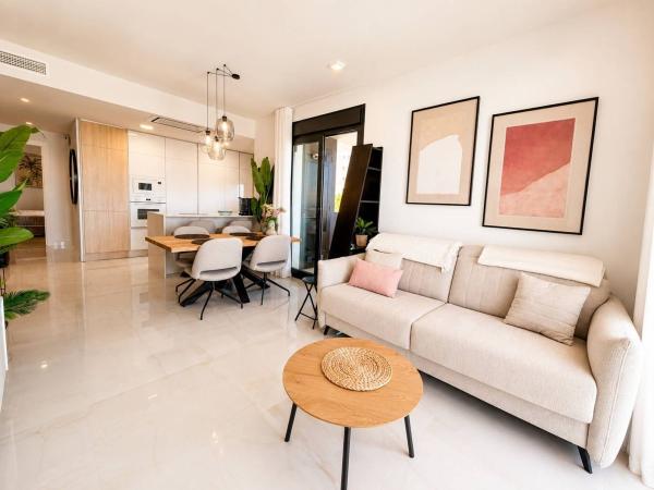 Sale of flat in Piso en Avenida del Puerto, Puerto Deportivo, Guardamar del Segura, Guardamar del Segura
thumbnail 3