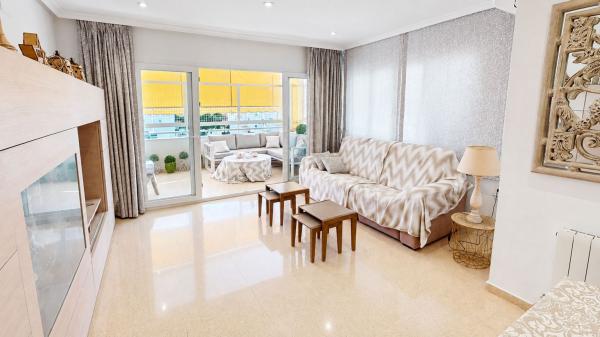 Sale of flat in Piso en Goleta, Cabo de las Huertas, Alicante / Alacant, Alicante
 photo 4