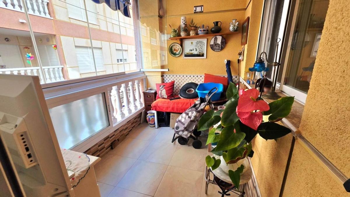 Sprzedaż mieszkania w Piso en Gaspar Perrelló, Torrevieja, Torrevieja
photo 2
