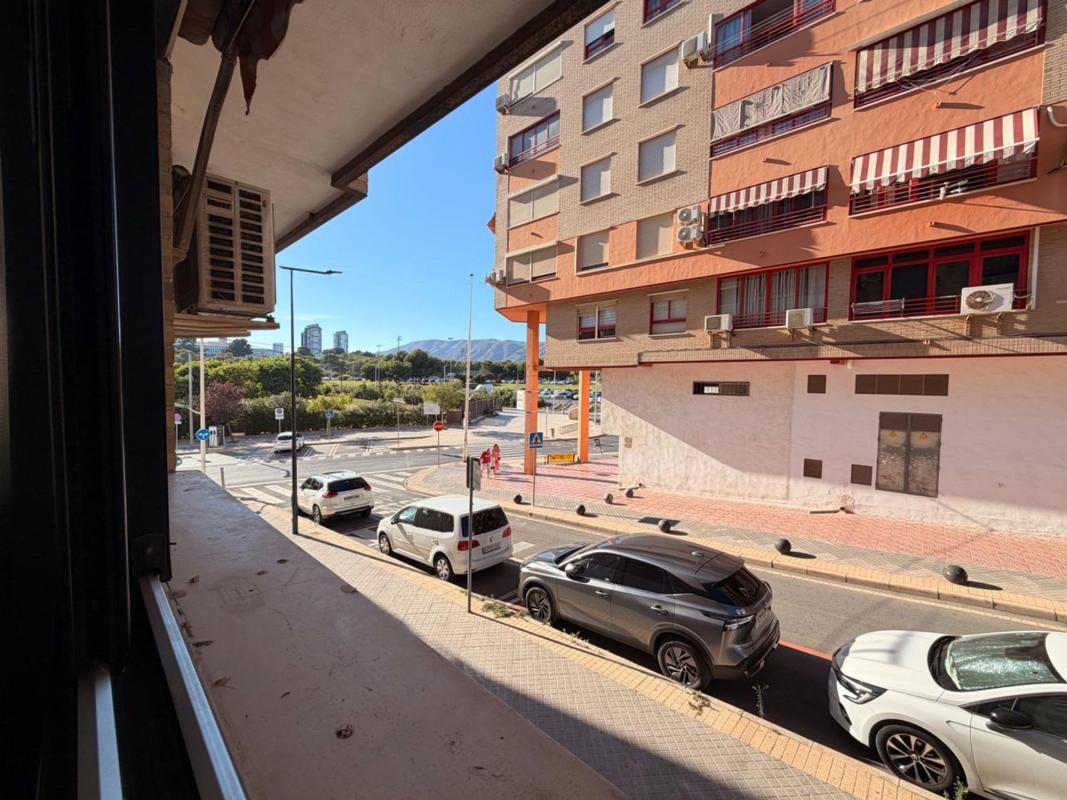 Sprzedaż mieszkania w Piso en Calle de Serrano, 46, Pueblo Poniente, Benidorm, Benidorm
photo 1