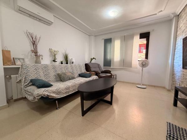Квартира на продажу на Piso en Calle de Serrano, 46, Pueblo Poniente, Benidorm, Бенидорм thumbnail 3