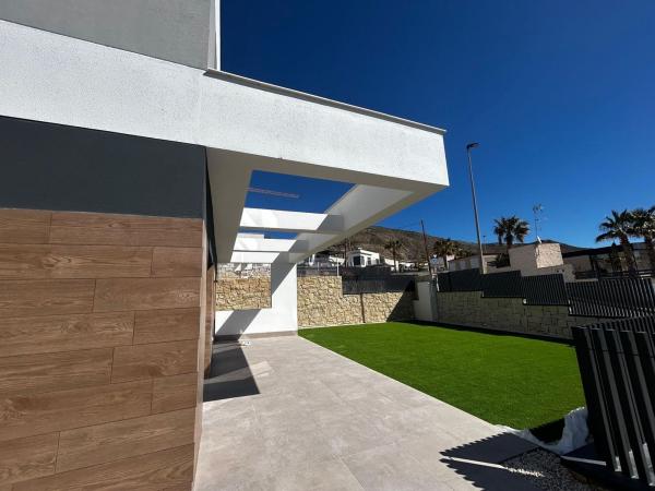 Casa o chalet independiente en Calle Cáceres, Balcón de Finestrat-Terra Marina, Finestrat thumbnail 3