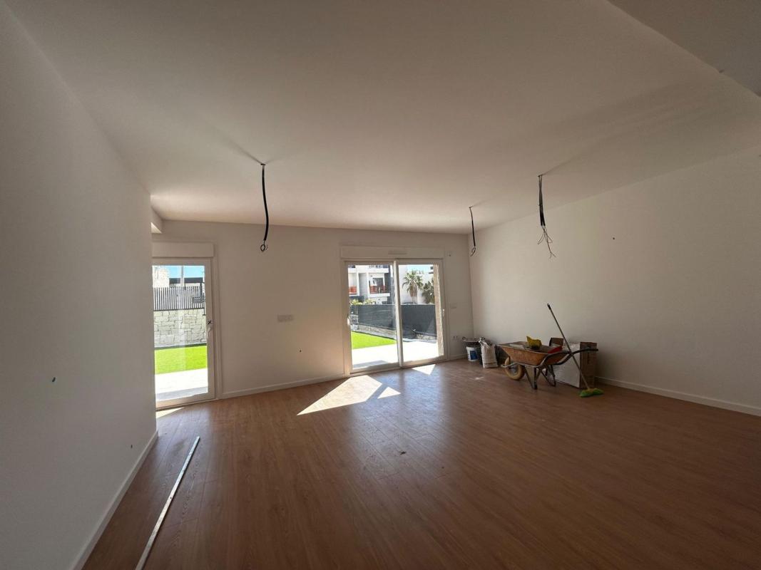 Properties for sale and rent in Spain photo 5