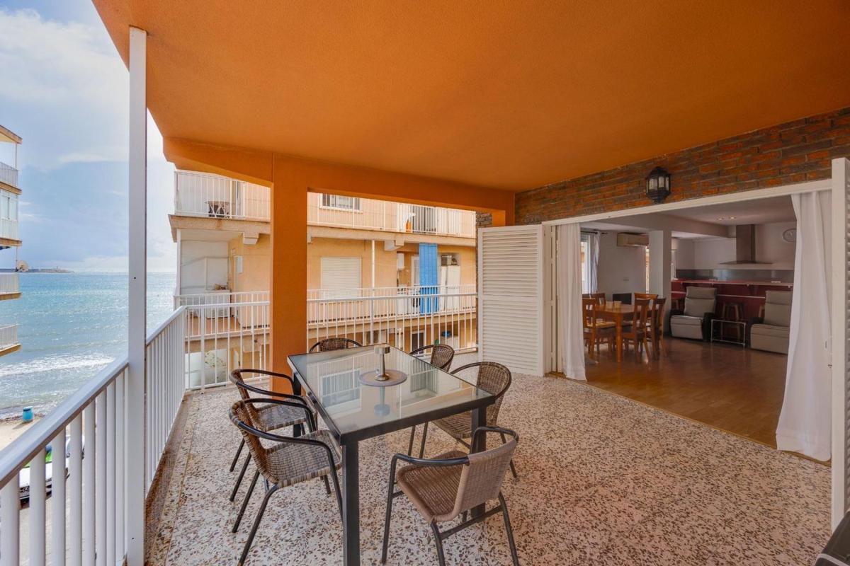 Sprzedaż mieszkania w Piso en Playa de los Náufragos, Torrevieja, Torrevieja
photo 3