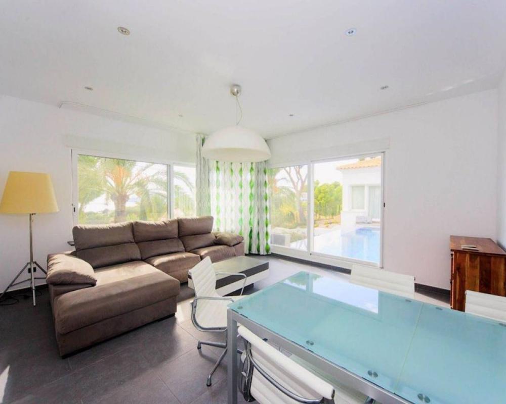 Properties for sale and rent in Spain photo 5