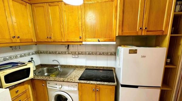 Studio for sale on Estudio en Calle la Calera, 12, Antonio Machado, Torrevieja, Torrevieja thumbnail 3