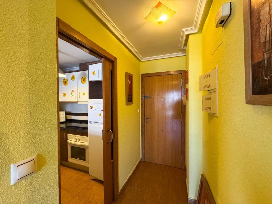 Sprzedaż mieszkania w Piso en Calle Benacantil, Gaspar Perrelló, Torrevieja, Torrevieja
 photo 2
