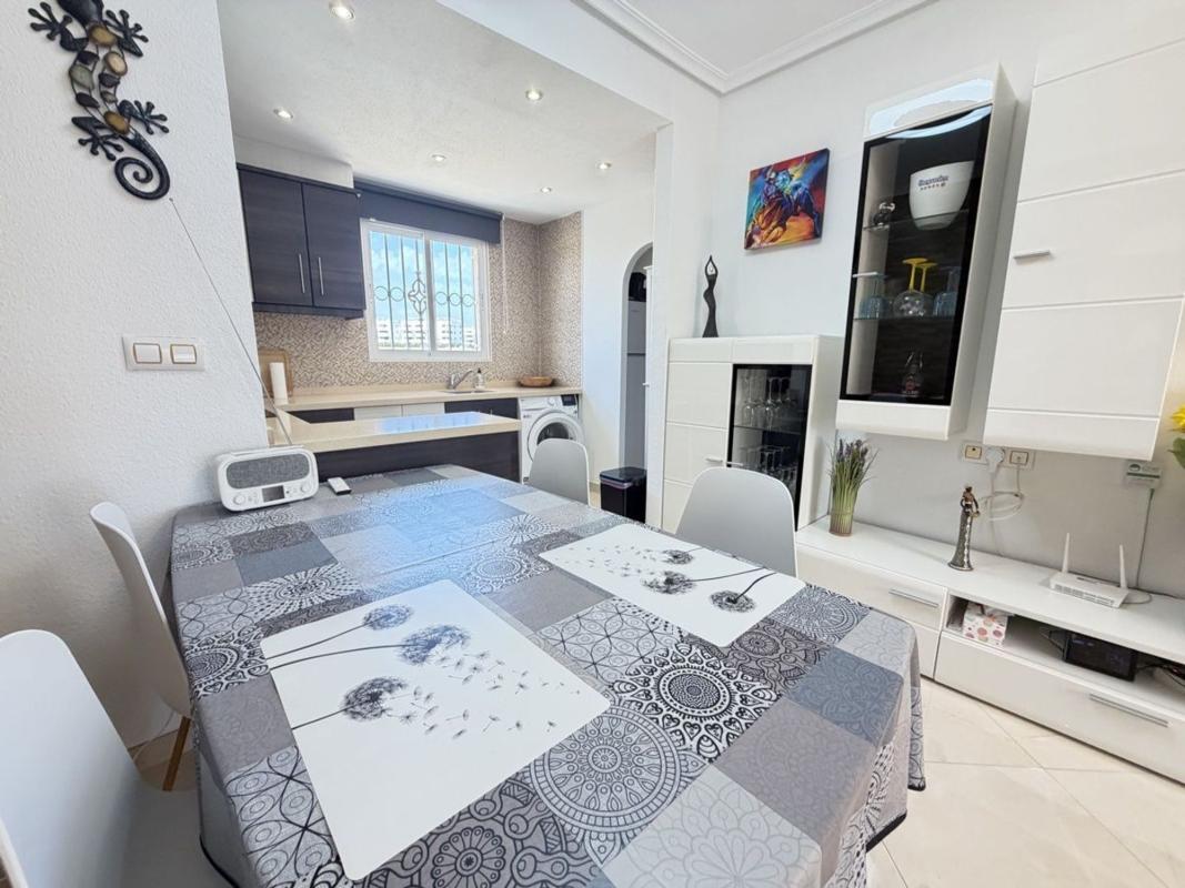 Sale of apartment in Piso en Cabo Roig, Orihuela, Orihuela
photo 5