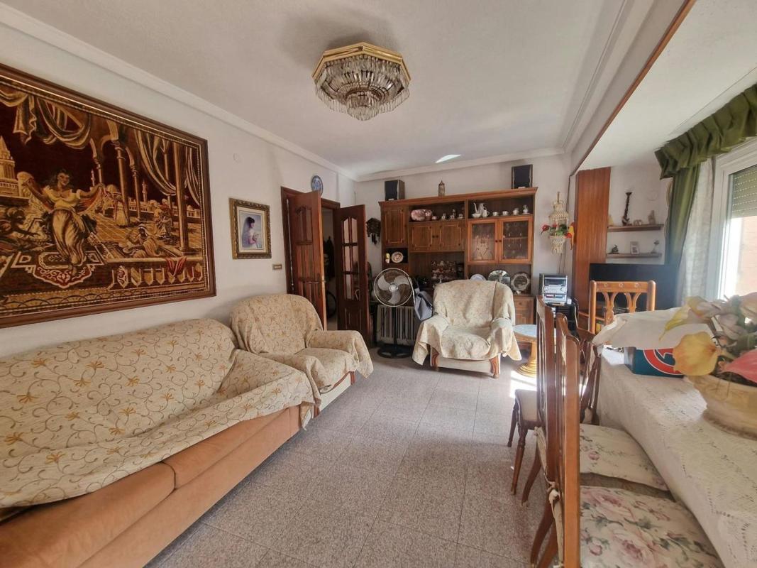 Sale of apartment in Piso en Centro, Elche / Elx, Elche / Elx
photo 2