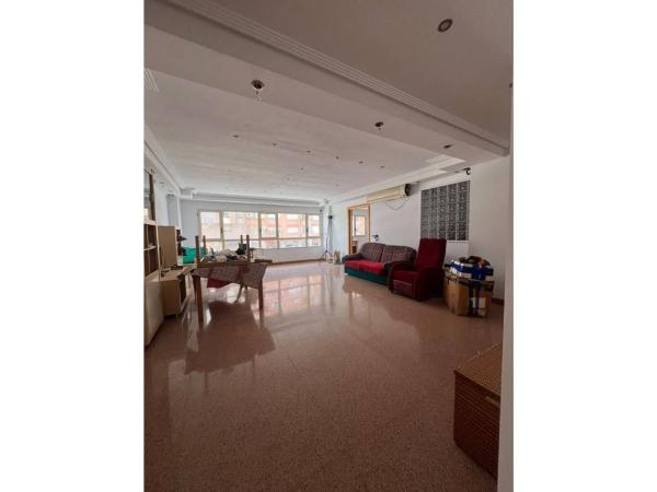 Продажа квартиры на Piso en Pasaje de Soro, Centro, San Juan de Alicante, Сан-Хуан-де-Аликанте
photo 1