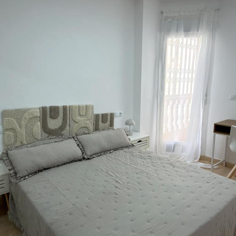 Venta de piso en Piso en Avenida Habaneras - Curva de Palangre, Torrevieja, Torrevieja
photo 3