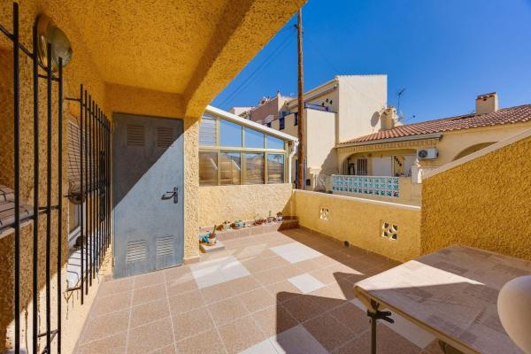 Chalet adosado en San Fulgencio photo 1