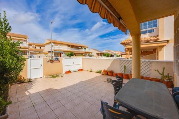 Chalet adosado en Calle Mar Adriático s/n, Torre de la Horadada, Pilar de la Horadada photo 2