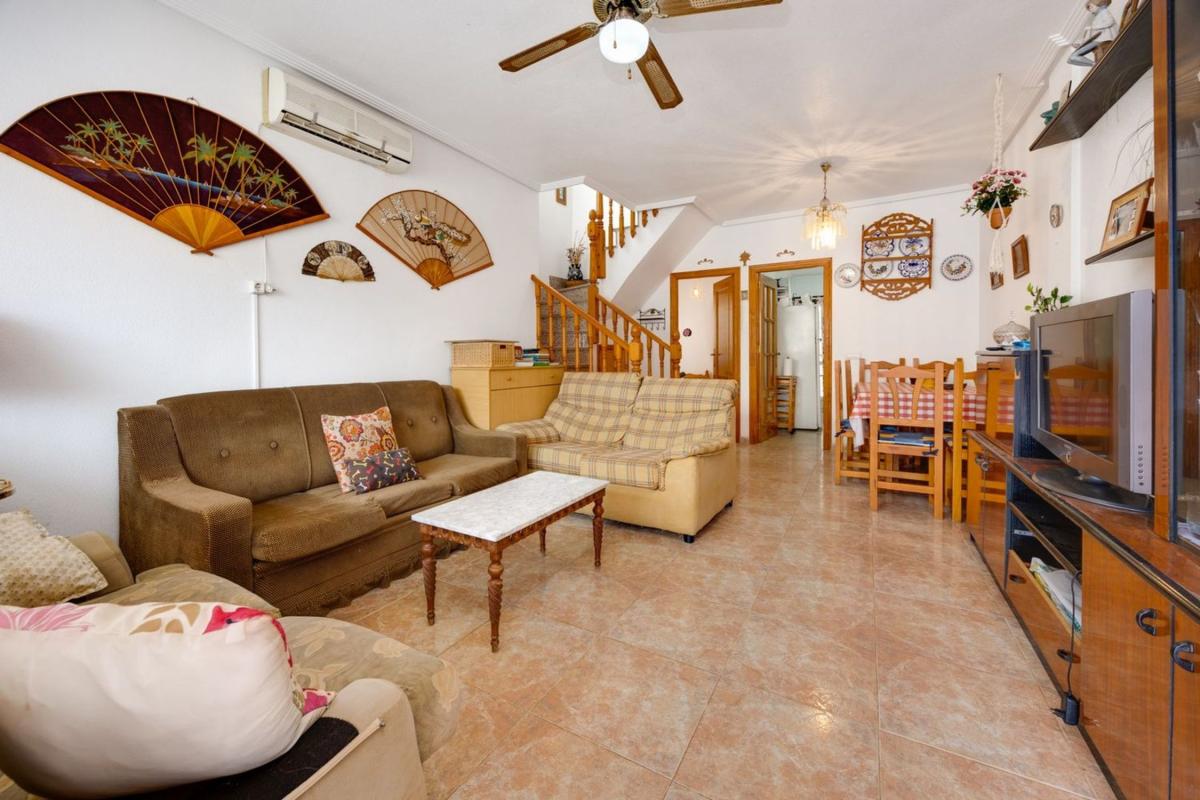Properties for sale and rent in Spain photo 3
