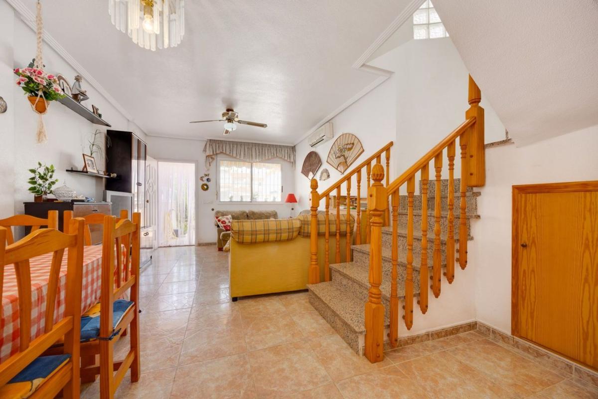 Properties for sale and rent in Spain photo 5
