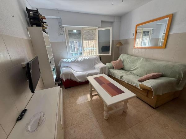 Продажа квартиры на Piso en Calle Villena, Tamarit - Playa Lissa, Santa Pola, Санта Пола
thumbnail 2