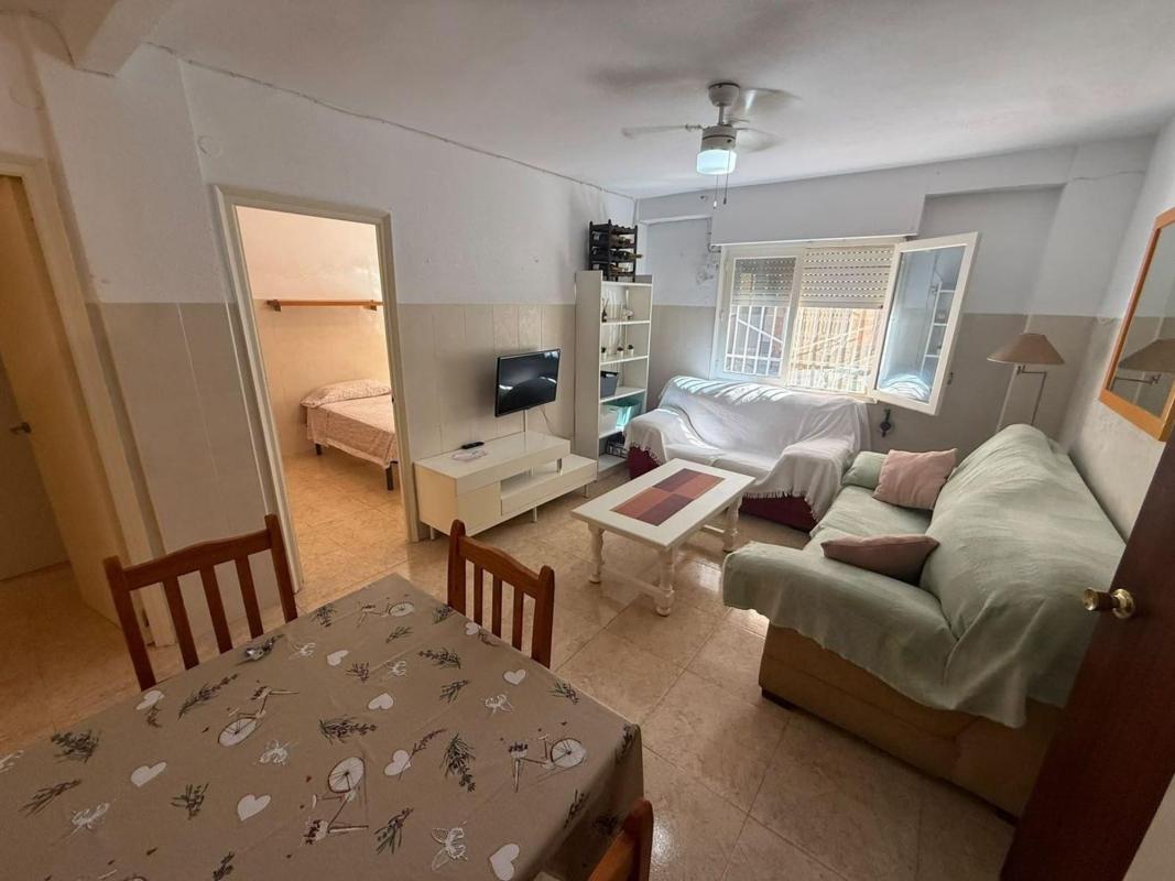 Продажа квартиры на Piso en Calle Villena, Tamarit - Playa Lissa, Santa Pola, Санта Пола
photo 5