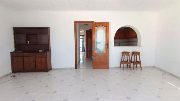 Independent chalet for sale in Casa o chalet en La Siesta - El Salado - Torreta, Torrevieja, Torrevieja
 photo 4