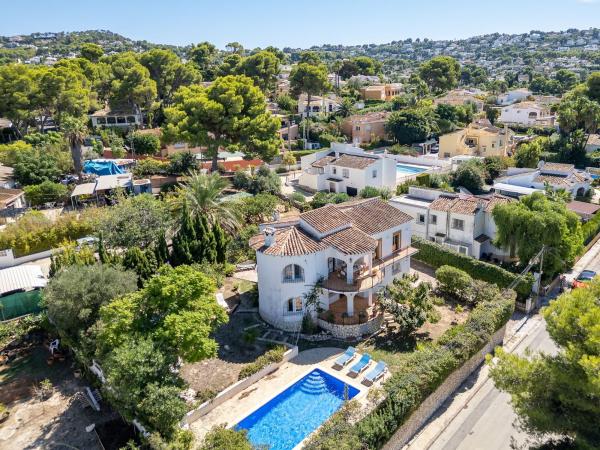 Casa o chalet independiente en Calle Llidoner, 5, El Tosalet - Cap Marti, Jávea/Xàbia thumbnail 2