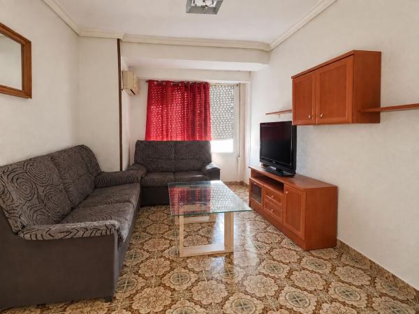 Sale of flat in Piso en Altozano, Alicante / Alacant, Alicante
photo 1