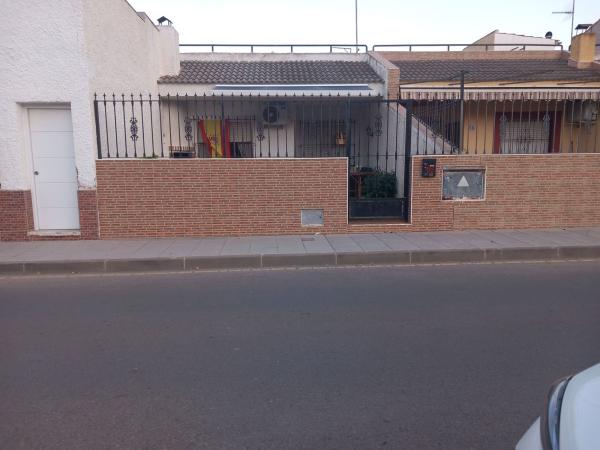 Chalet adosado en Calle Arpón, Torre de la Horadada, Pilar de la Horadada photo 1