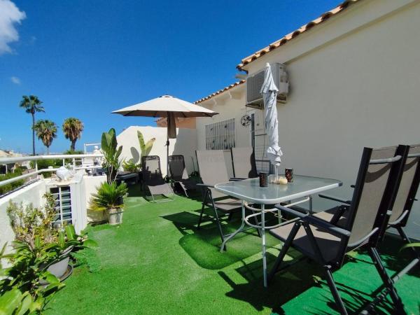 Casa o chalet independiente en Urbanización los Altos, Los Balcones - Los Altos del Edén, Torrevieja photo 1