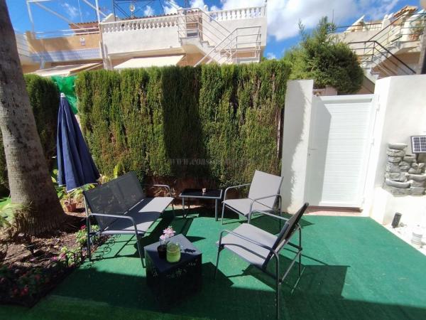 Casa o chalet independiente en Urbanización los Altos, Los Balcones - Los Altos del Edén, Torrevieja thumbnail 3