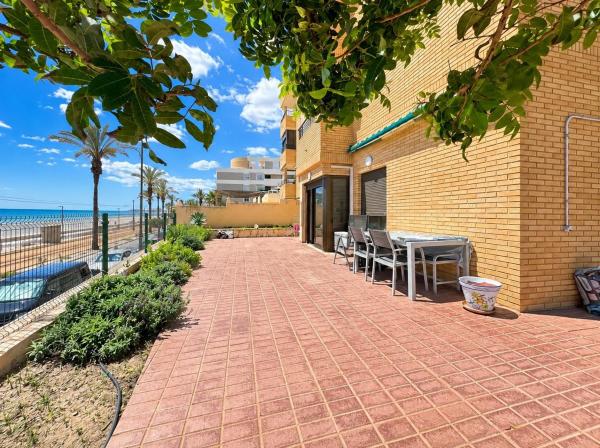 Продажа квартиры на Piso en Calle dels Mariners, 1, Playa Muchavista, El Campello, Эль Кампельо
thumbnail 3