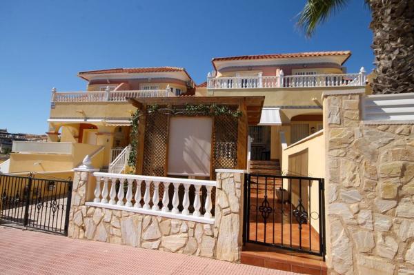 Chalet adosado en Calle Venezuela, 145, Las Filipinas, Orihuela thumbnail 2