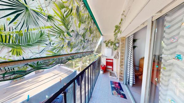 Sale of flat in Piso en Calle Llíber, La Florida, Alicante / Alacant, Alicante
photo 1