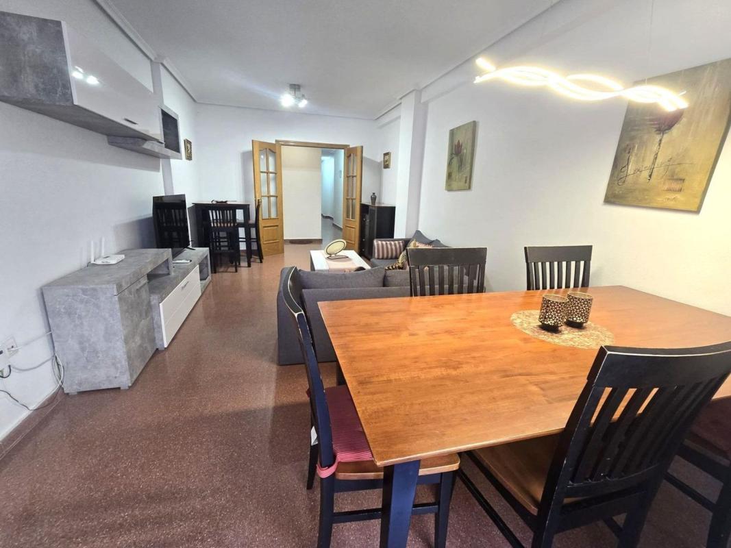 Sale of apartment in Piso en Las Piscinas Naturales, Torrevieja, Torrevieja
photo 5