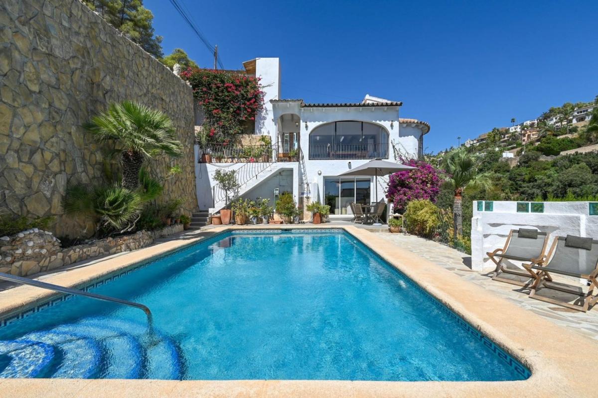 Sale of independent chalet in Casa o chalet en La Viña - Montemar - San Jaime, Benissa, Benissa
photo 1