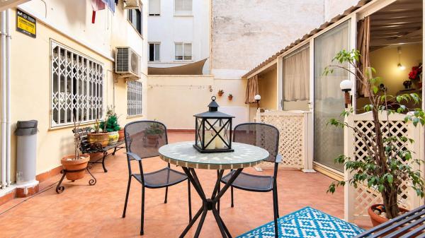 Sale of flat in Piso en Carolinas Bajas, Alicante / Alacant, Alicante
thumbnail 2