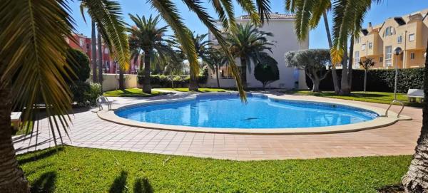 Продажа квартиры на Piso en Calle Assagador de la Marjal, Les Bassetes-El Marjal, Denia, Дения
thumbnail 3